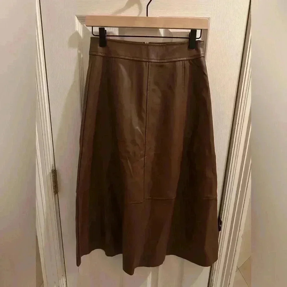 Aaron & Amber Faux Leather Skirt